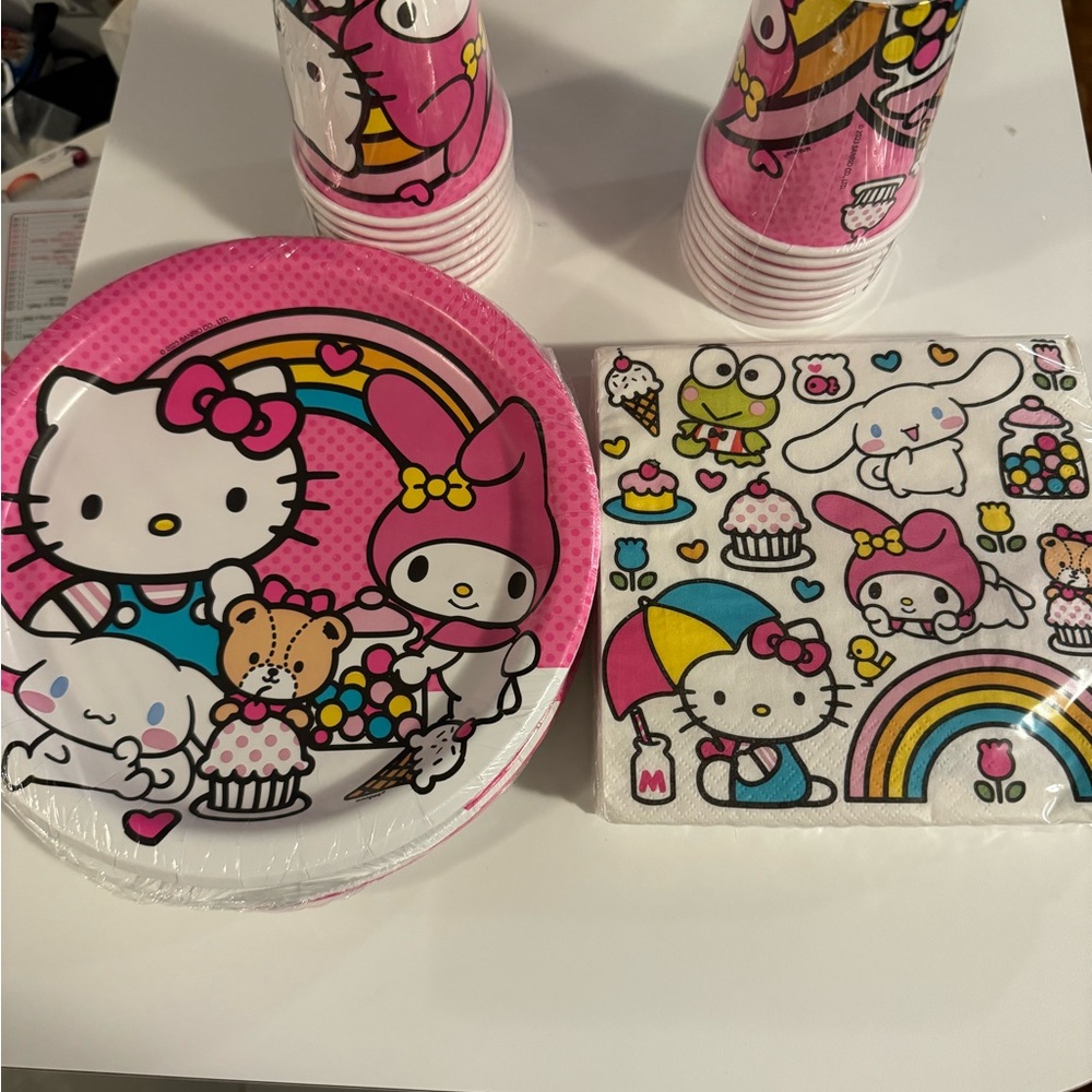 Hello kitty Party Set - Picture 3 of 6
